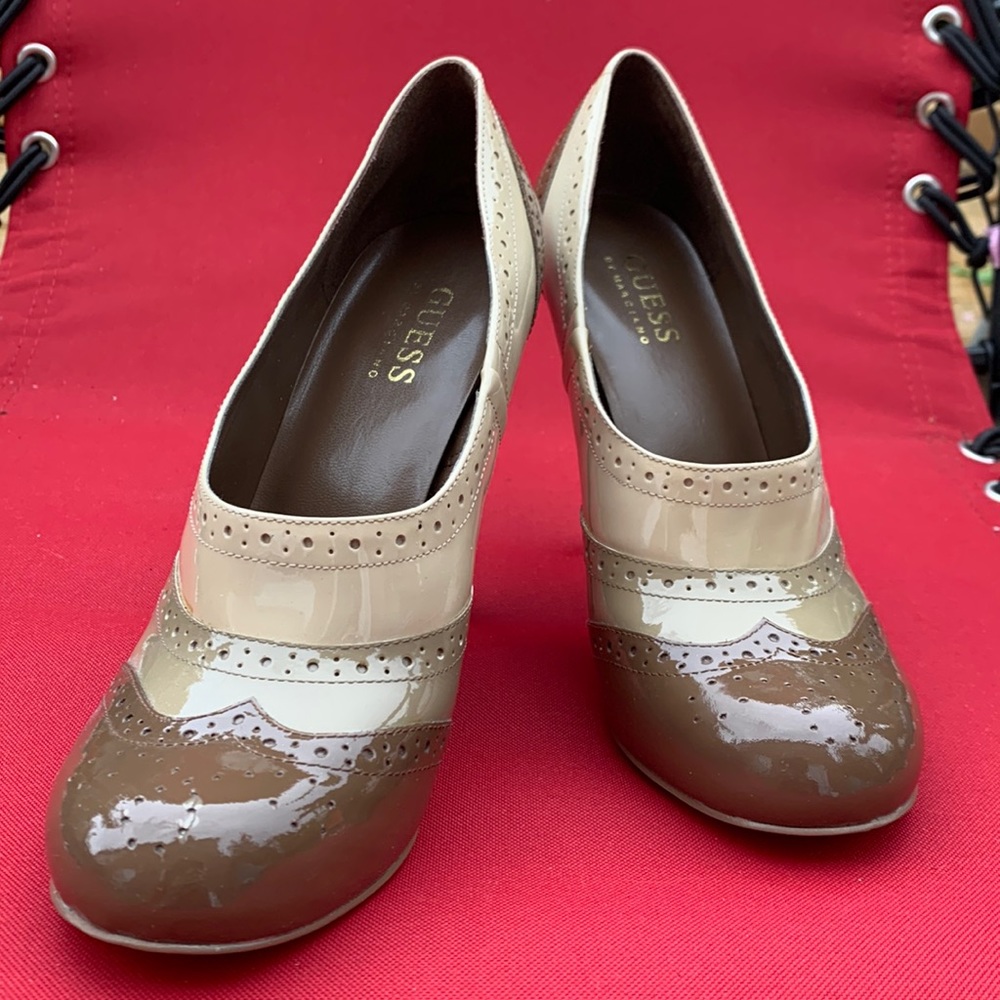 Guess Tri-colored Brown/Sand color Patent Oxford design high heels, sz7.5, BNWT